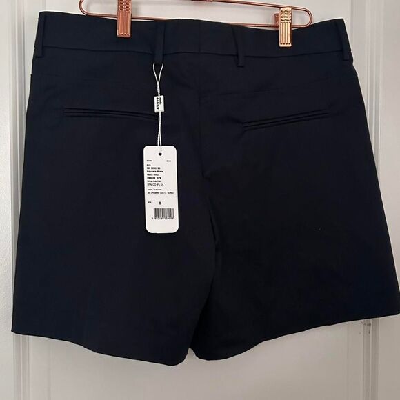 Akris Punto Miata Pleated Shorts | Bleu Marine Dark Blue | Size 8 NWT - Picture 2 of 6